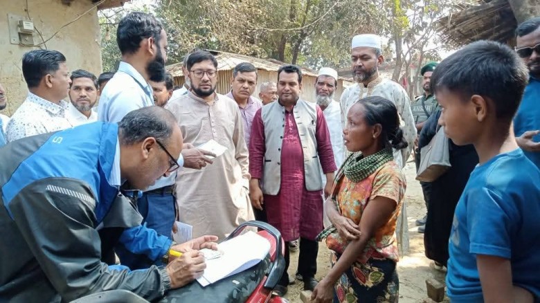 ফ্যামিলি কার্ডের জরিপ আনুষ্ঠানিক কার্যক্রম উদ্বোধনে